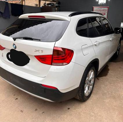 BMW X1 2.0 16V GASOLINA SDRIVE18I 4P AUTOMÁTICO BMW X1 2.0 16V GASOLINA SDRIVE18I 4P AUTOMÁTICO